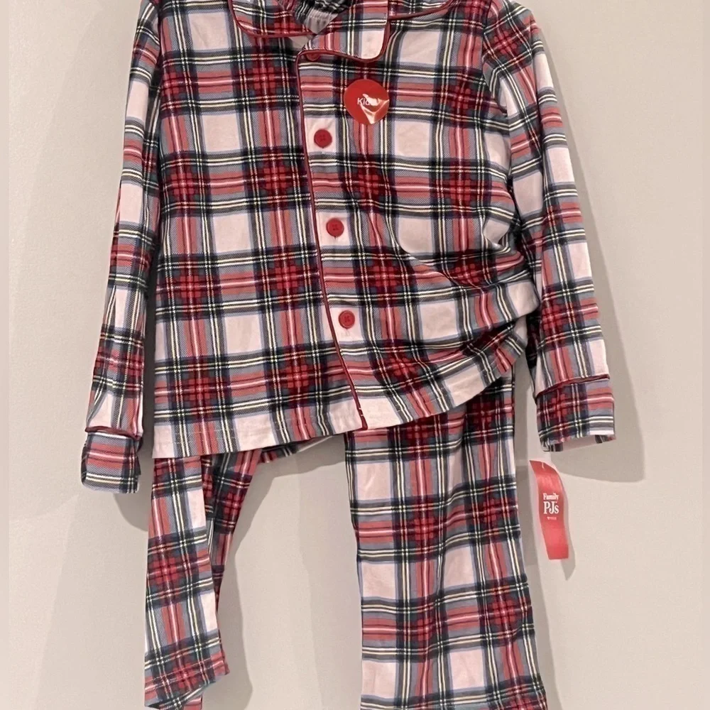 FAMILY PAJAMAS Matching Kids Stewart Plaid Pajama Set, Size 4-5 new